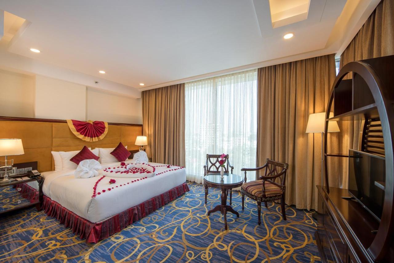 Grand Palace Hotel & Resorts 실헷 외부 사진