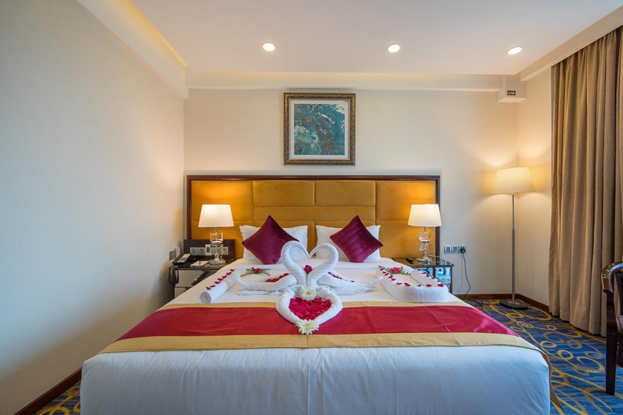 Grand Palace Hotel & Resorts 실헷 외부 사진